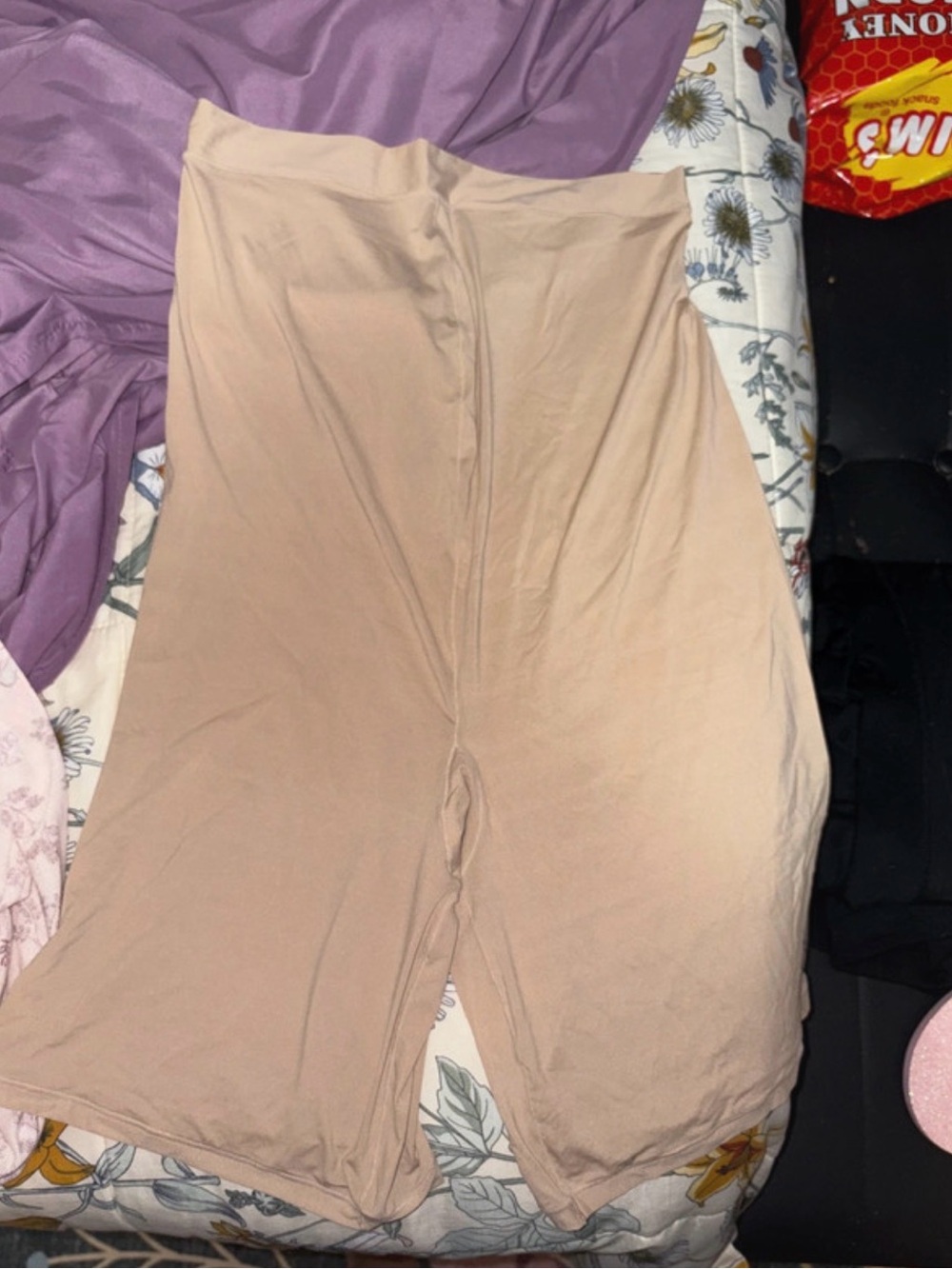 Kids High-Waist Beige Bike Shorts